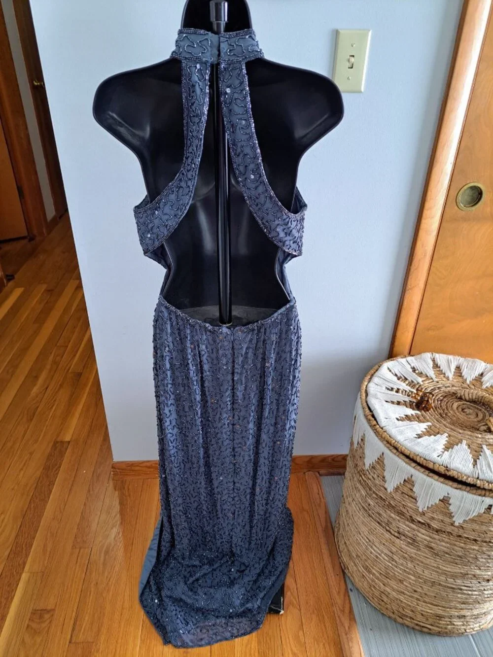 Andretta Donnatello Beaded Halter Neck Maxi Gown Dress Open Back Slit L Formal - Picture 4 of 13